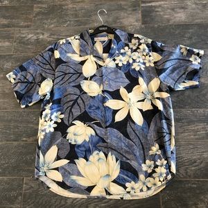 Tommy Bahama men’s XL 100% Silk Shirt Hawaiian